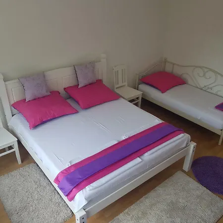 Apartman Centar Penzion 3*